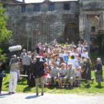 "Aufstellung zum Gruppenphoto" - Familientag 2008 auf Burg Güssing